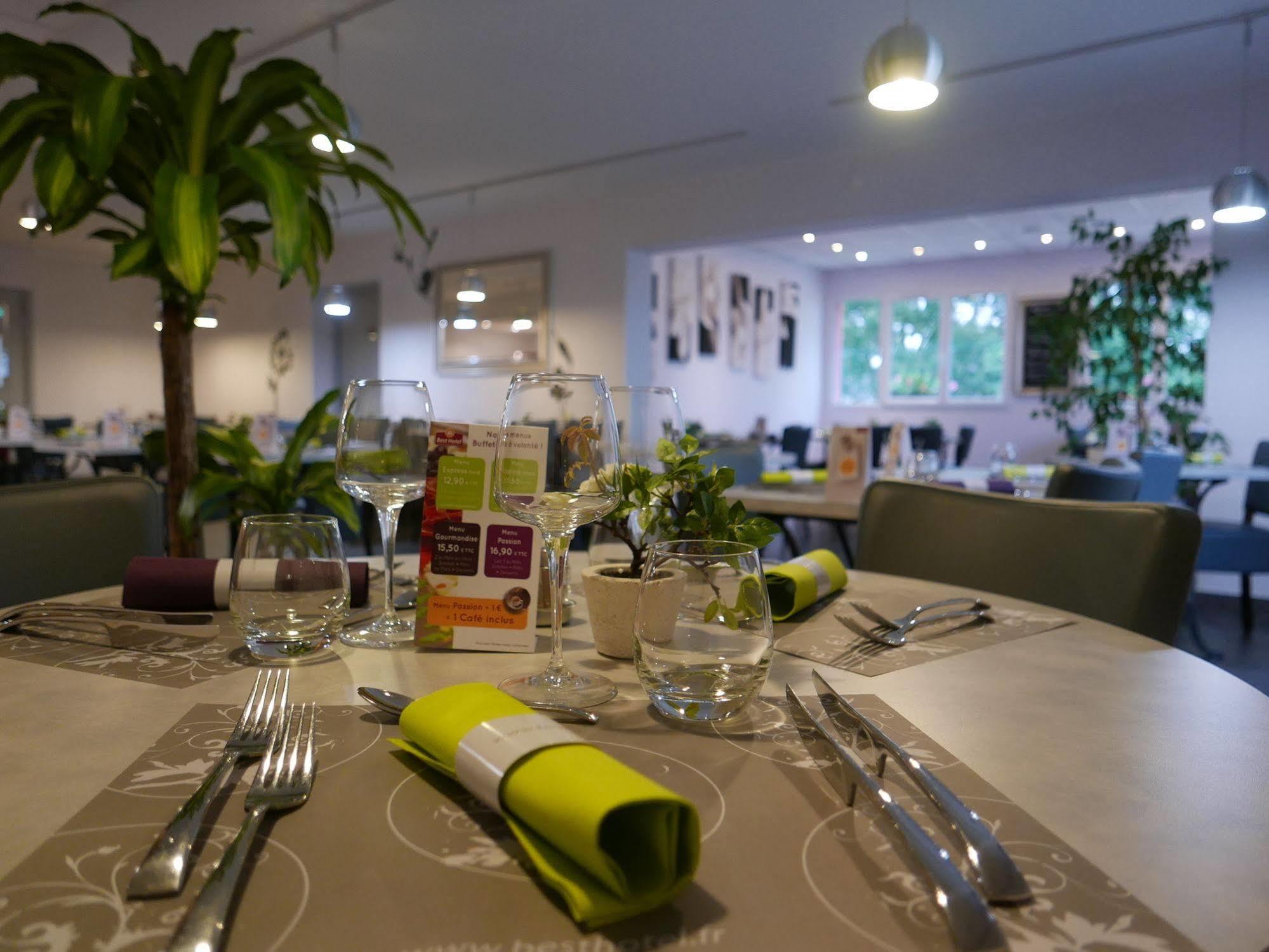 Best Hotel Lyon - Saint Priest 외부 사진