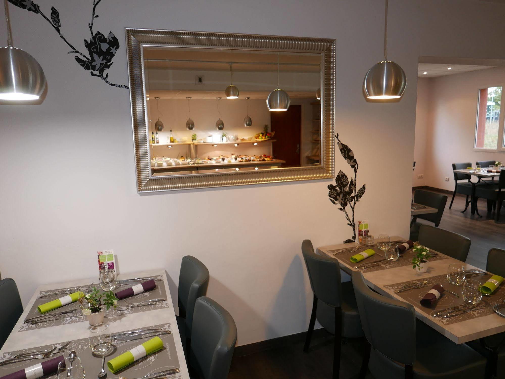 Best Hotel Lyon - Saint Priest 외부 사진